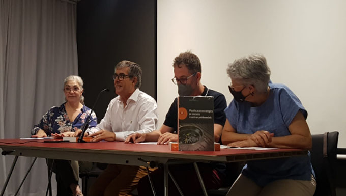 z4saitgls4270iei0r7u1tsusm